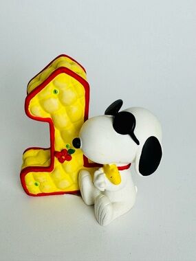 Westland Giftware Snoopy Peanuts Happy 1st Birthday Figurine 2.5"